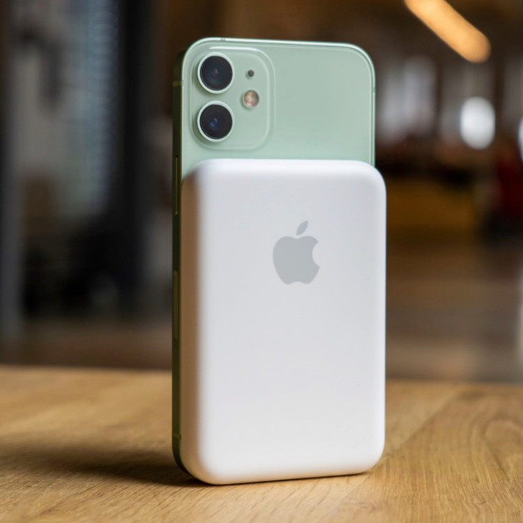 پاور بانک اپل مدل MagSafe Battery Pack 5000mAh